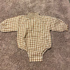 Cute 6-9Months Bodysuit /Long Sleeve Jumpsuit (Brand New)